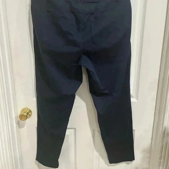Lane Bryant Navy Skinny Pants - Picture 4 of 5